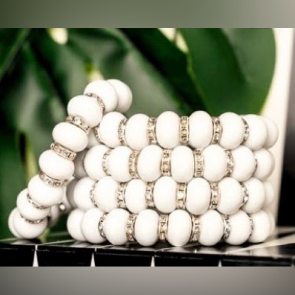 Sassy Jones ebony bracelet stack - Picture 3 of 3